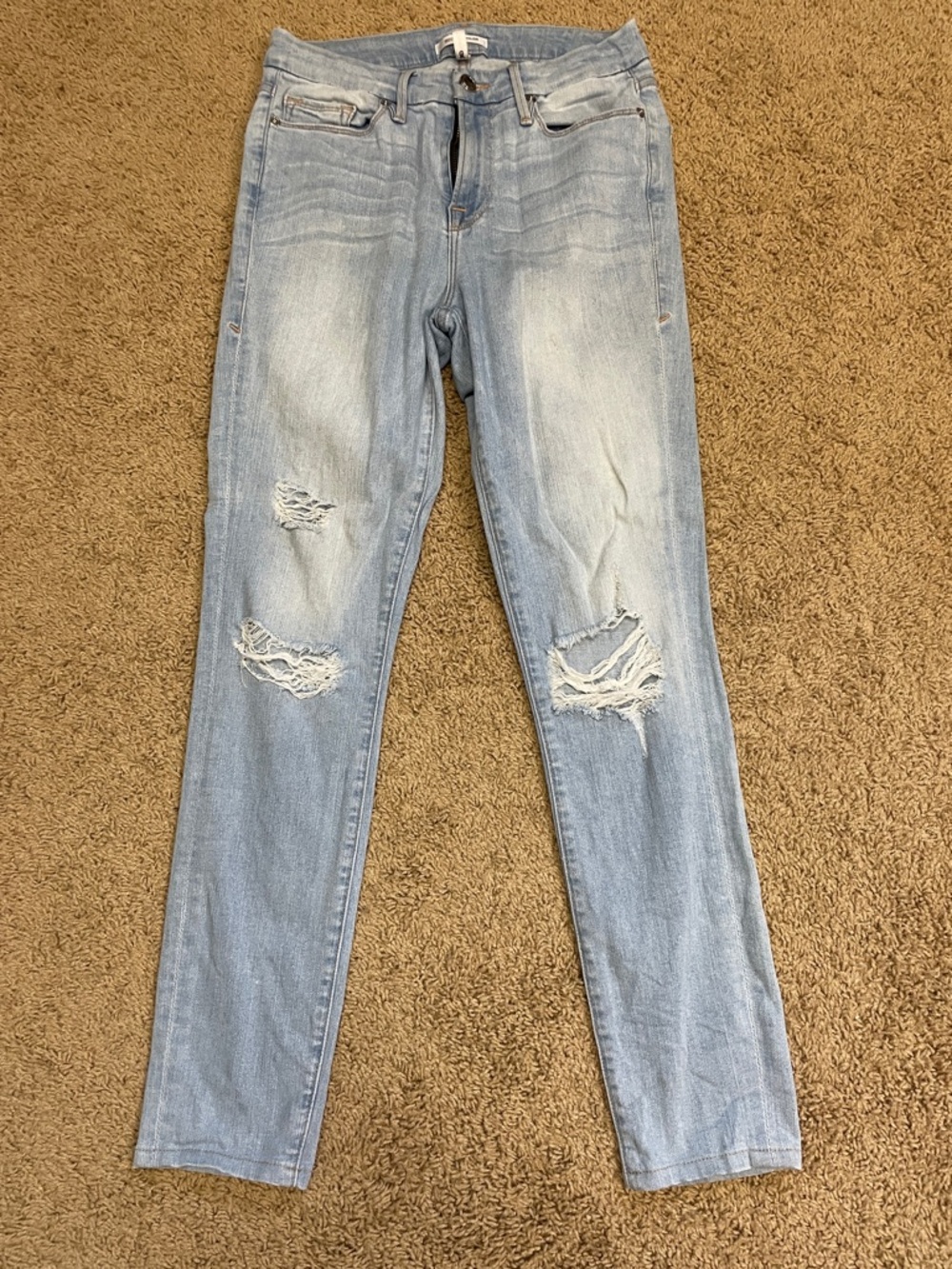 Good American Light Wash Distressed Women’s Jeans